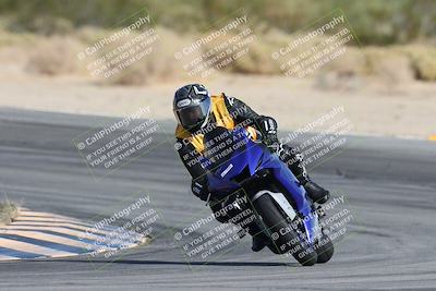 media/Nov-16-2025-Race Pace (Sun) [[8c5fa54630]]/Non Verified Riders (1st 20 Minutes)/2-Turn 10 (1010am)/